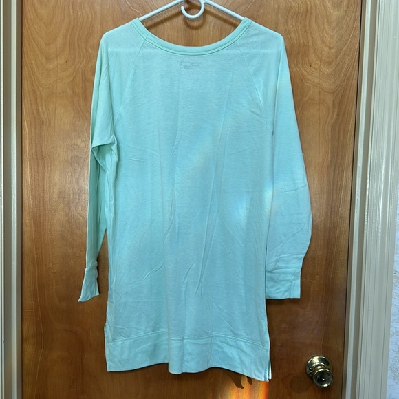 💖 Victoria’s Secret Sleep tee - Picture 7 of 9